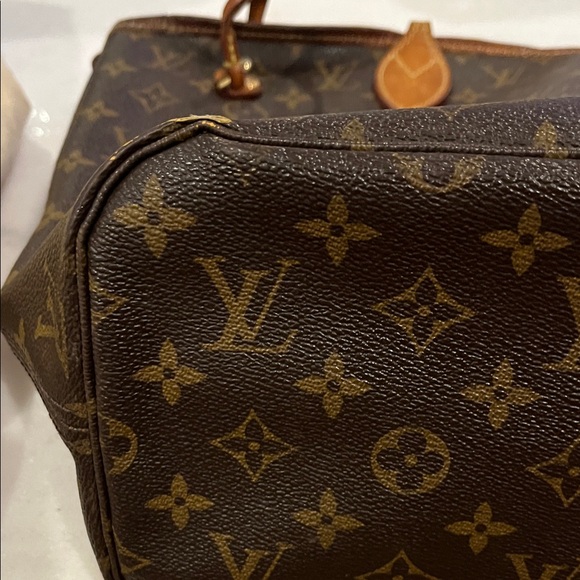 Louis Vuitton 2007 Neverfull GM Dark Brown Monogram Tote. PRE OWNED Made France - Picture 9 of 16